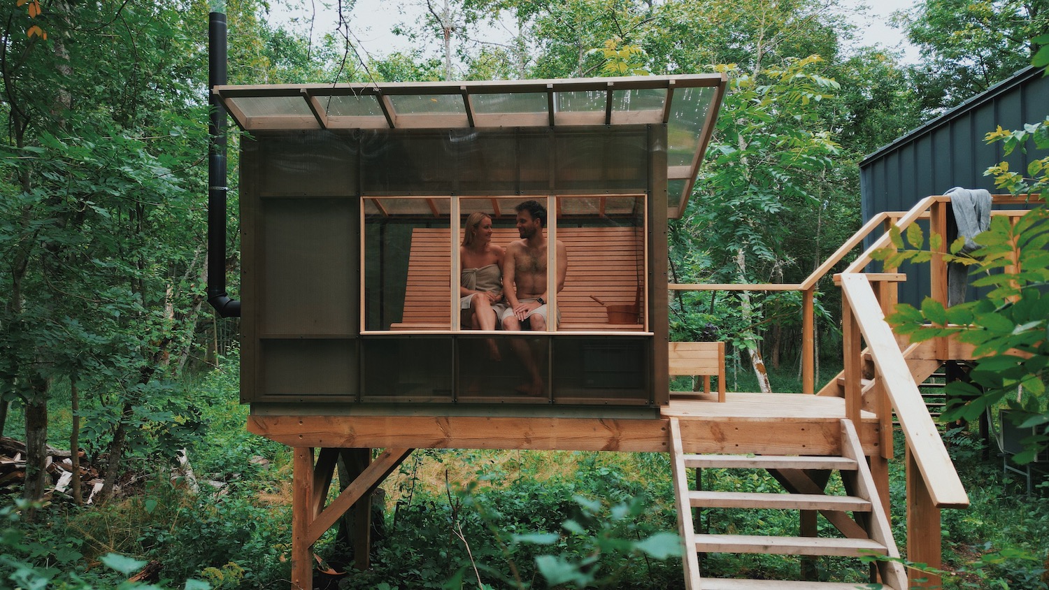 Hekso Treehouse Estonian holiday forest cottage cabin in Estonia, best cottages in Estonia