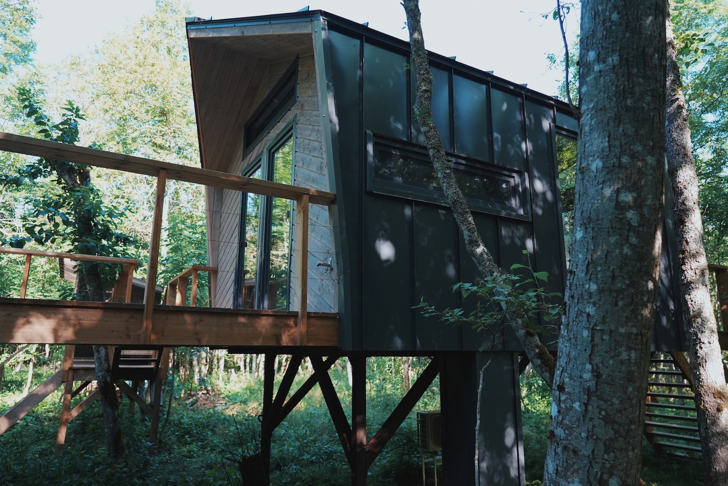 Hekso Treehouse Estonian holiday forest cottage cabin in Estonia, best cottages in Estonia