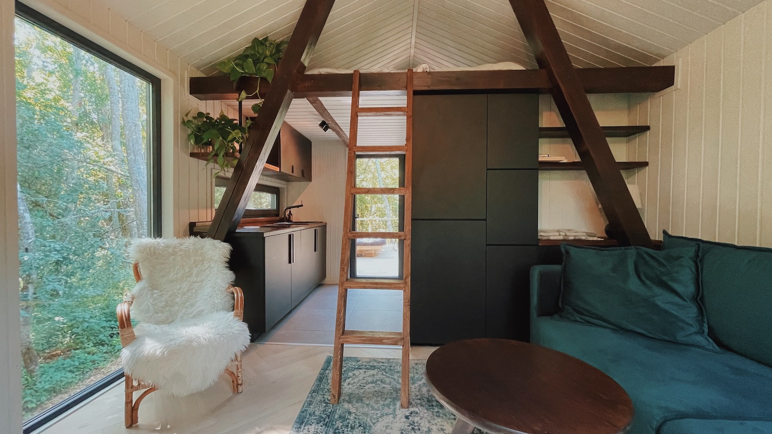 Hekso Treehouse Estonian holiday forest cottage cabin in Estonia, best cottages in Estonia