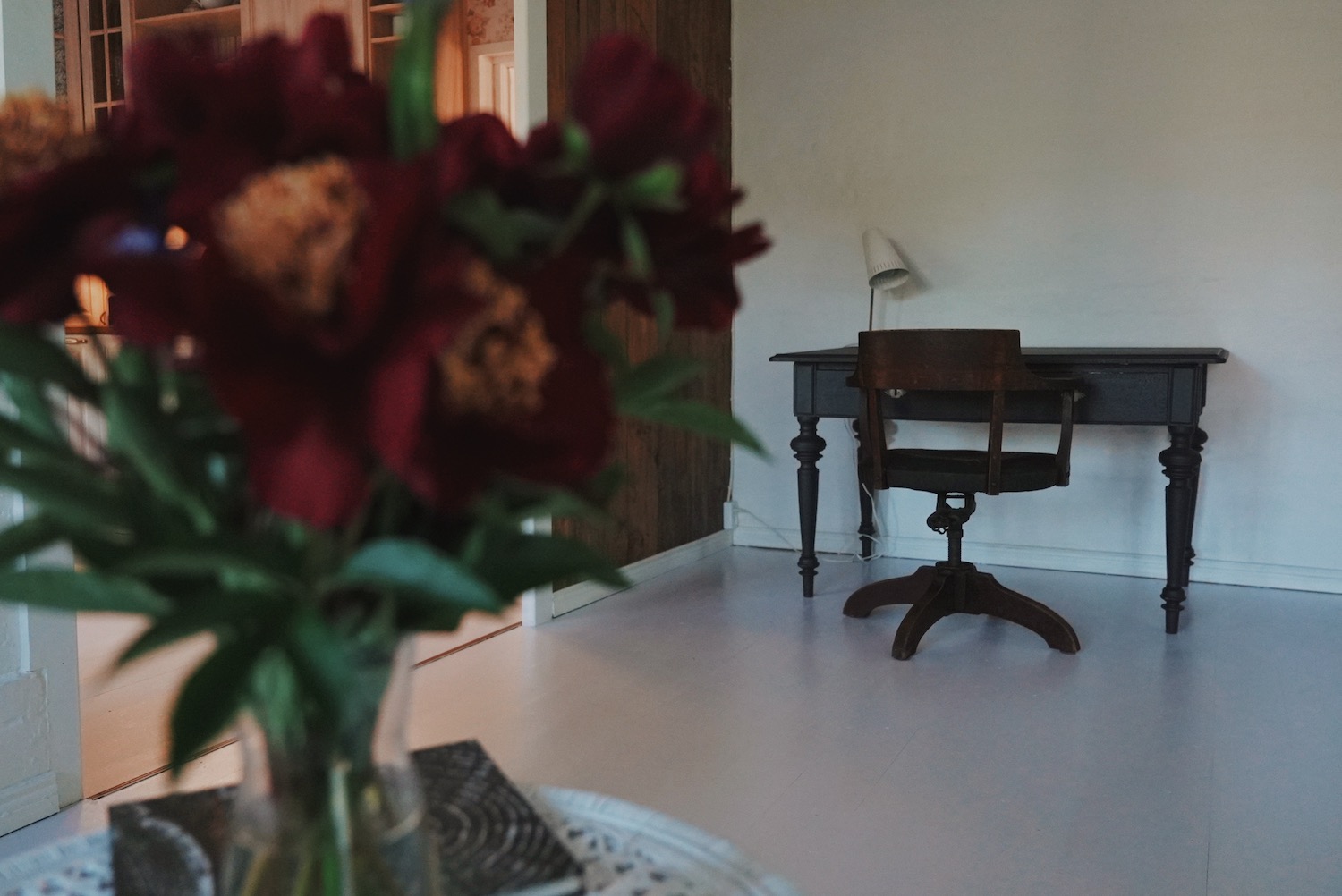 Poet's Nest kodumajutus, luuletaja suvekodu valgamaal, ilusad puhkemajad Eestis