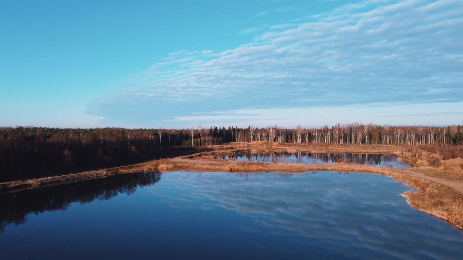 Liis ja Ben Pihlaka jahimajas, parimad puhkemajad Eestis, Eesti Paigad