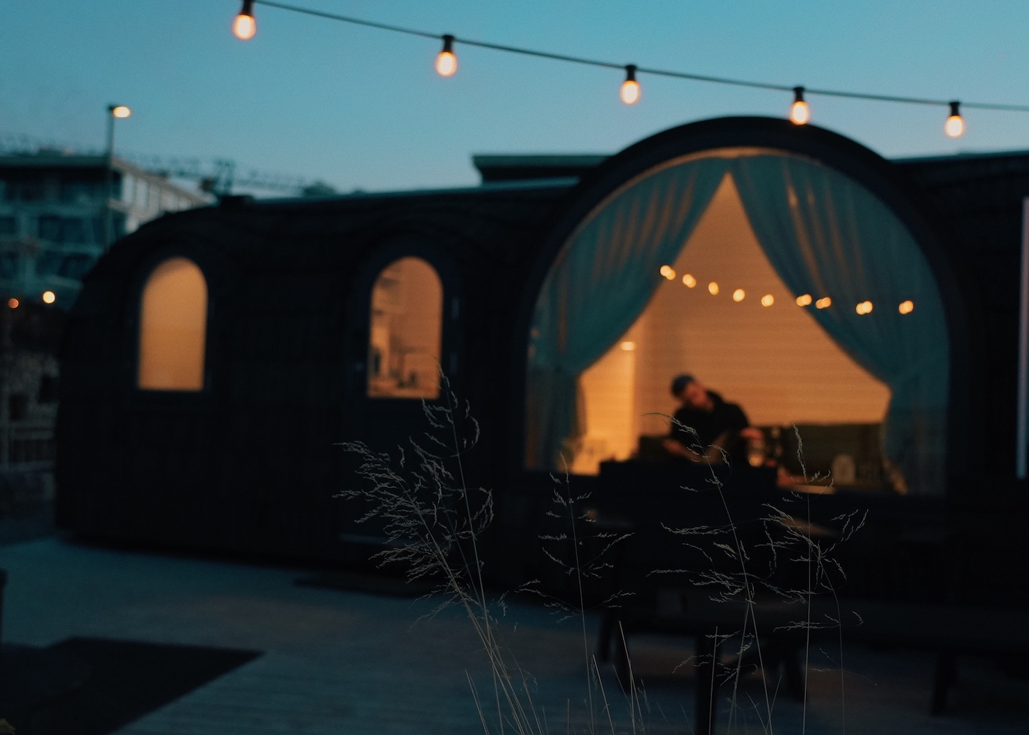 Best holiday homes cabins in Estonia, igloo house at Iglupark in Noblessner