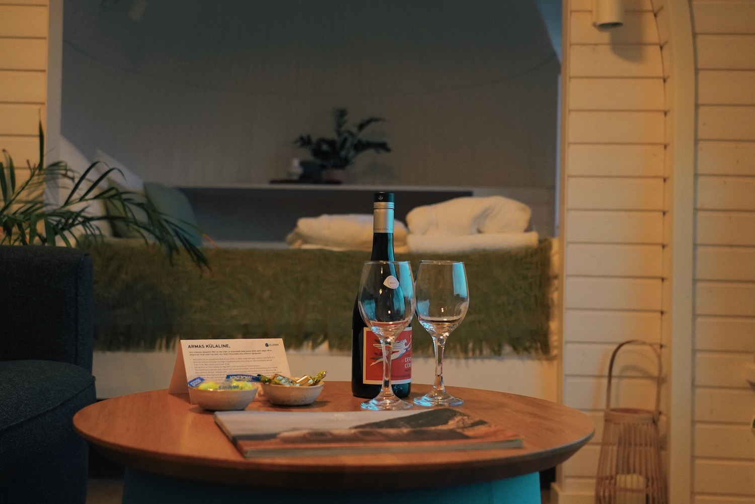 Best holiday homes cabins in Estonia, igloo house at Iglupark in Noblessner