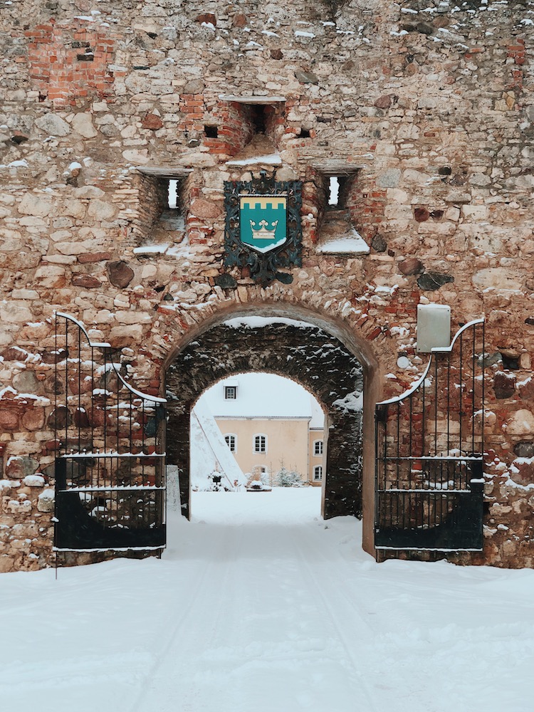 Põltsamaa lossi värav