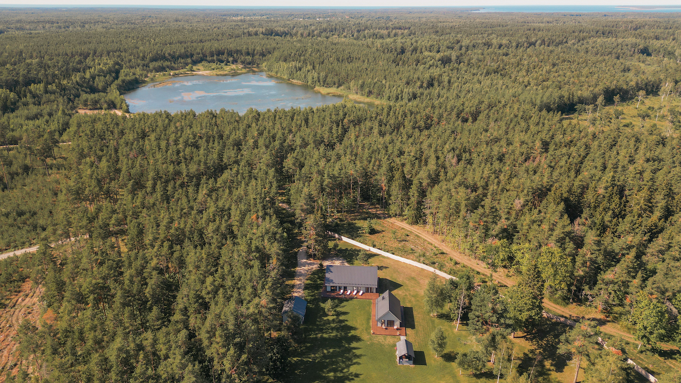 The Peaceful Vacation luxury accommodation holiday home 'The Palace' in Saaremaa near the lake, best holiday homes in Estonia